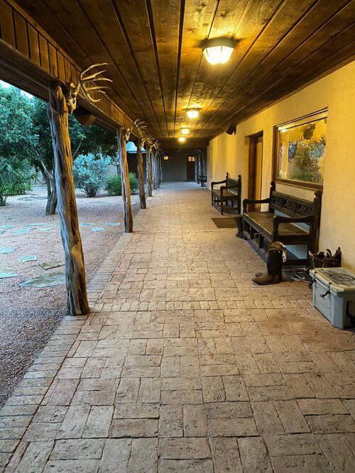 Private Hunting Ranch Caretaker(s) needed in Texas (Housekeeper