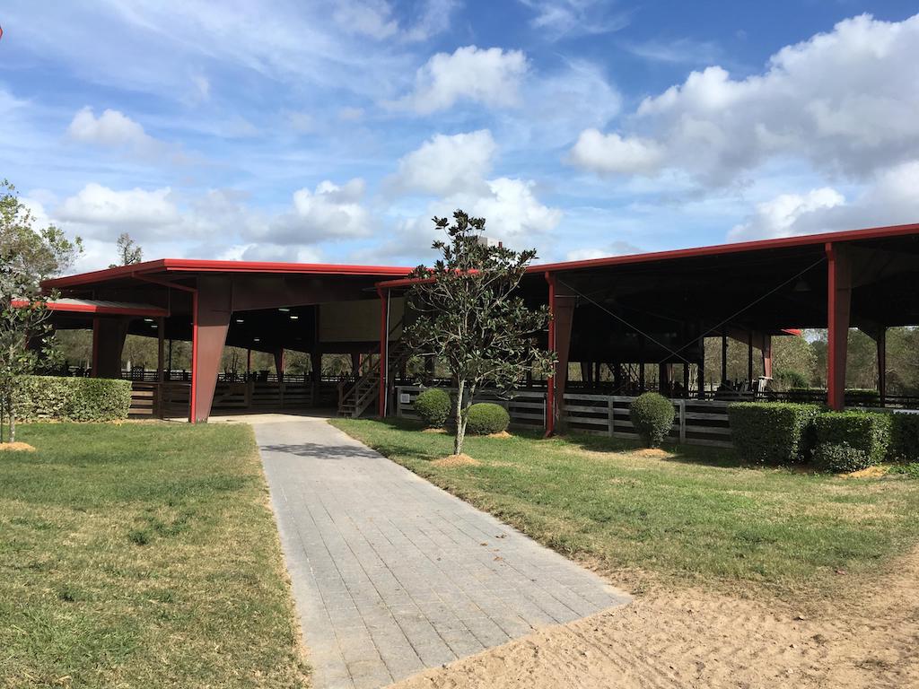Tally Ho Farm - Texas